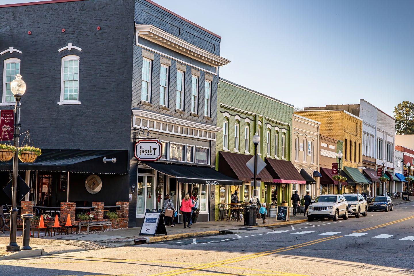 Shopping on mainstreet.